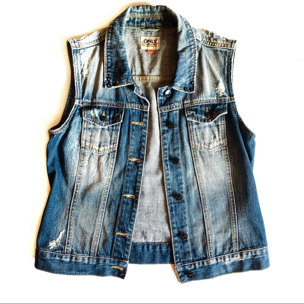 ONLY distressed denim stud vest in size 40(medium)